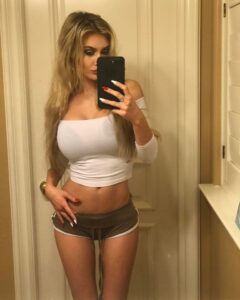 ass nude woman